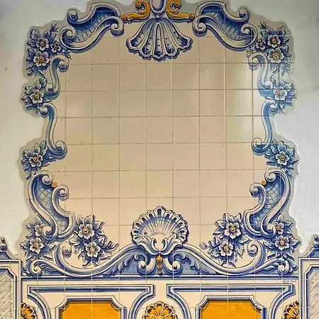 Charming House In Olhos De Agua With Shared Pool オーリョス・デ・アーグァ