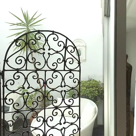 Charming House In Olhos De Agua With Shared Pool * オーリョス・デ・アーグァ