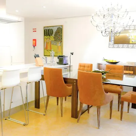 Charming House In Olhos De Agua With Shared Pool